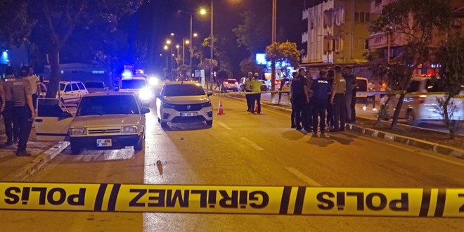 Adana'da Park Halindeki Otomobile Silahlı Saldırı: 1 Ölü