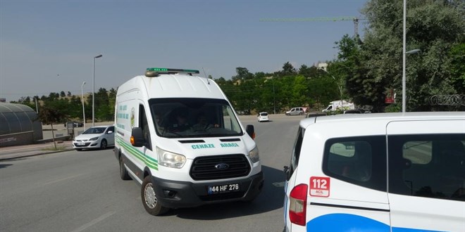 Akrabalarn Yol Tartmas Kanl Bitti: 2 l