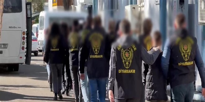 Diyarbakr'da kapkalara 'ekirge' operasyonu: 12 tutuklama