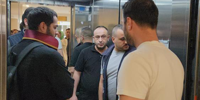 Yazm Hatas Ele Verdi! Dolandrc Avukata Adliyede Sust