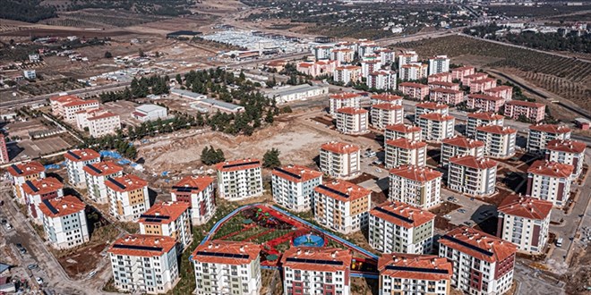 Deprem Blgesinde 250 Bin Konut Hak Sahiplerine Teslim Ediliyor