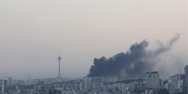 srail ran'n askeri altyaplarna yeni saldr balatt