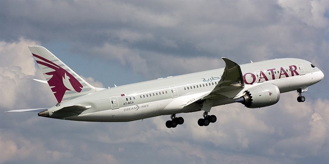 Katar'�n yan� s�ra �� �lke daha hava sahas�n� kapatt�