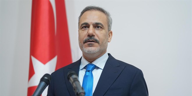 Hakan Fidan, �inli mevkida�� Wang Yi ile g�r��t�