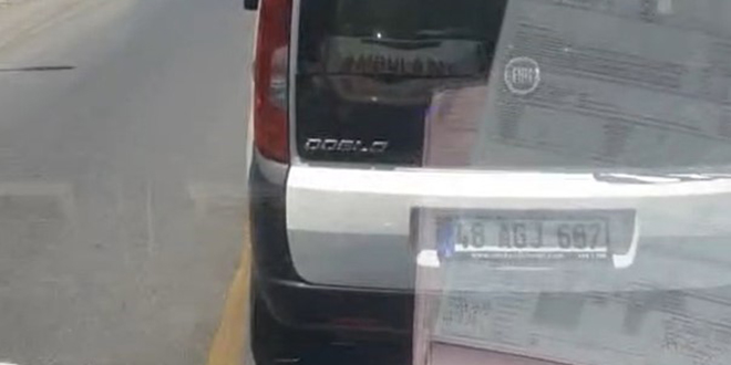 Hasta tayan ambulansa yol vermeyince gzaltna alnd