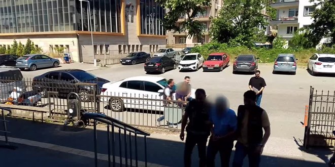 M�zede 2,7 milyonluk 'vurgun' iddias�nda mutemet tutukland�