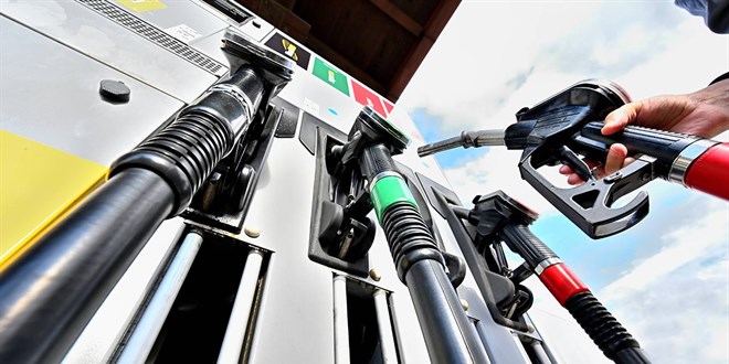 Benzin, motorin ve LPG'ye ÖTV zammı resmen geldi