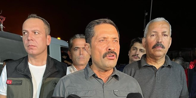 Hatay'da Orman Yang�n�: 9 Yayla Tedbir Ama�l� Bo�alt�ld�