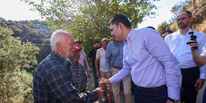 Bakan Kurum yangn blgesinde: Hep birlikte birbirimize sarlacaz