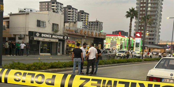 Polisle çatışan cinayet zanlısı öldürüldü, 1 polis yaralandı