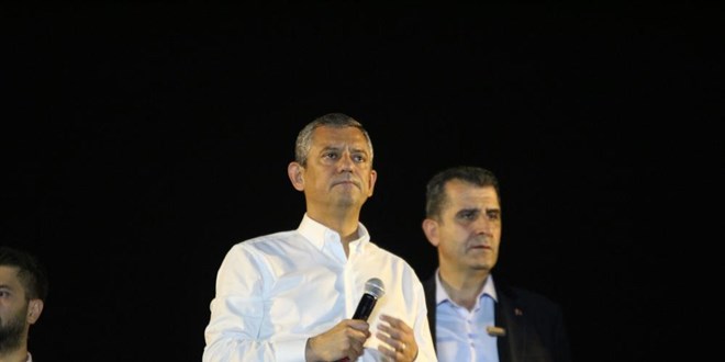 �zel: Mecliste kanun teklifimiz var, yarg�lamalar� TRT'den yay�nlay�n