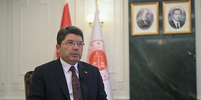 Bakan Tunç'tan 'silah imha' açıklaması: Hassasiyetle takip ediliyor