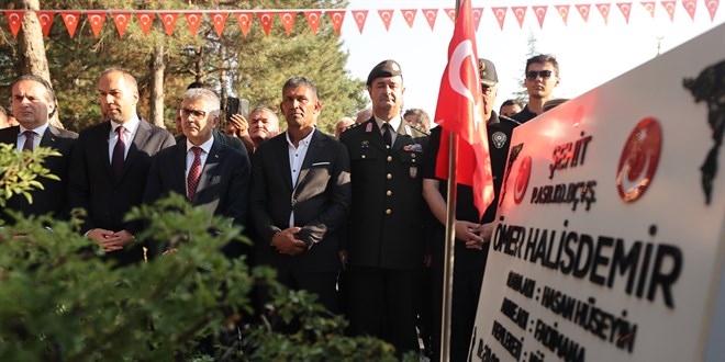 15 Temmuz'un Kahramanı Ömer Halisdemir Unutulmadı!