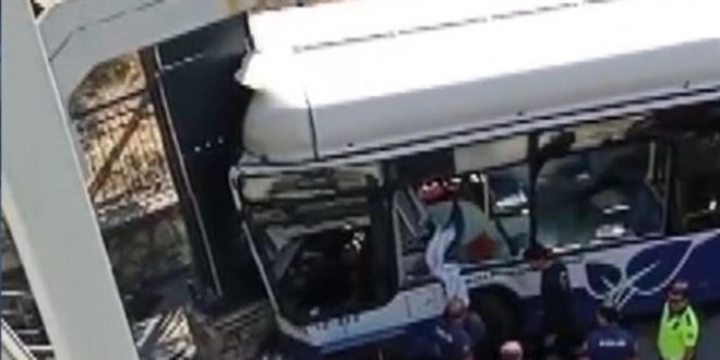 Ankara'da EGO otobüsü kaza yaptı! Çok sayıda yaralı var