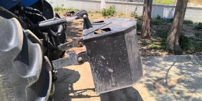 Trakt�r �zerinde oynarken hayat�n� kaybetti