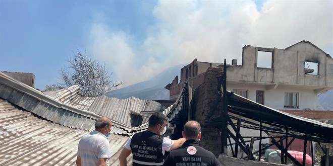Bakan Kurum'dan Sakarya'daki orman yangnna ilikin aklama