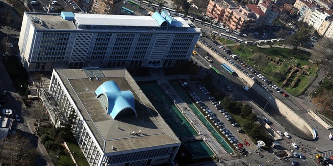 �BB yolsuzluk soru�turmas�: ��pheli say�s� 330'a y�kseldi