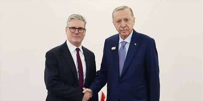 Erdo�an, �ngiltere Ba�bakan� Starmer ile telefonda g�r��t�