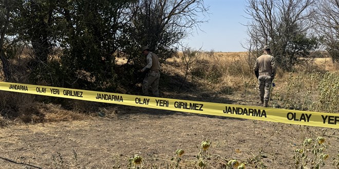Edirne'de ba��ndan tabancayla vurulmu� kad�n cesedi budundu