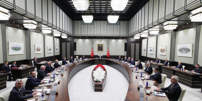 Kabine 'Terrsz Trkiye' gndemiyle toplanyor