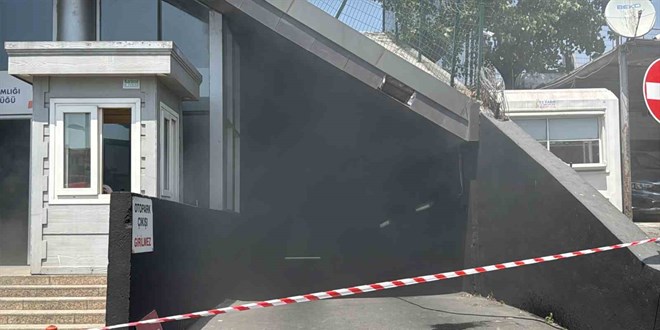 Şişli Kaymakamlığı Tapu Müdürlüğü arşiv bölümünde yangın