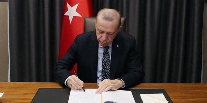 Cumhurbakanl letiim Bakan yardmcs grevden alnd