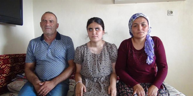 Görme engelli kız üniversite sınavında ilk 10 bine girdi