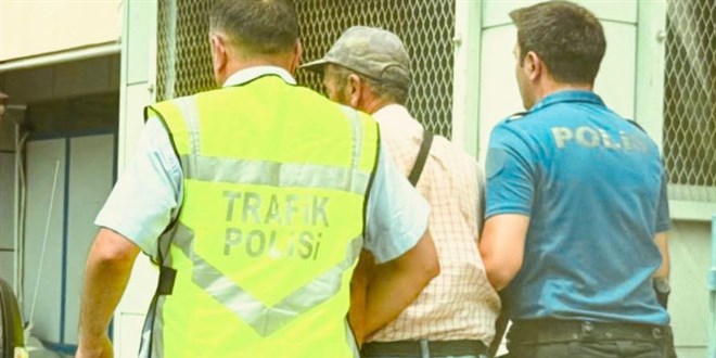 Sosyal medyada mstehcen ifadeler kullanan ahs tutukland
