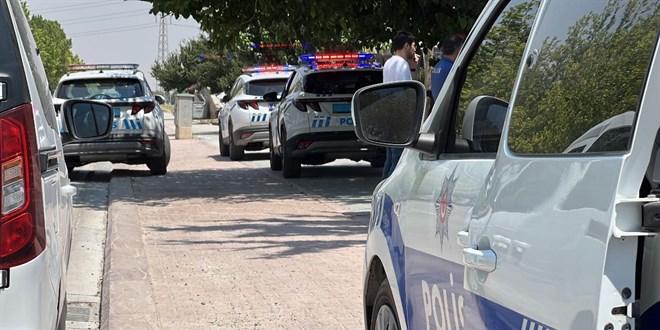 Konya'da bo�anmak isteyen e�i ve kay�nbiraderini b��aklad�