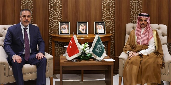 Bakan Fidan, Suudi mevkidaşı ile telefonda görüştü