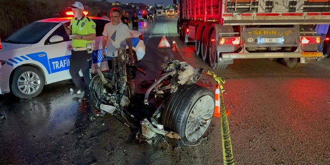 Ankara'da tırla çarpışan otomobilin sürücüsü öldü