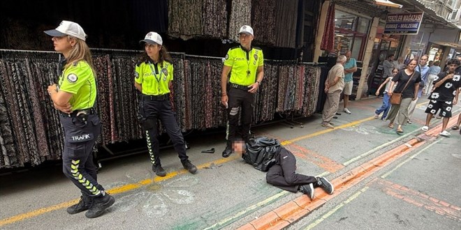 Adapazar�'nda ��pheli Kovalamaca: �zerinden Tabanca ��kt�