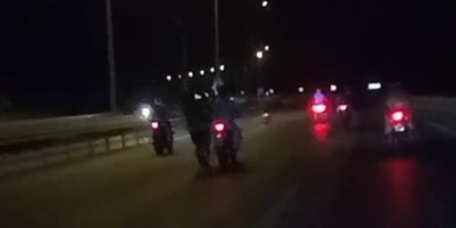 Akrobatik hareket yaparken kaza geçiren motorcu hayatını kaybetti