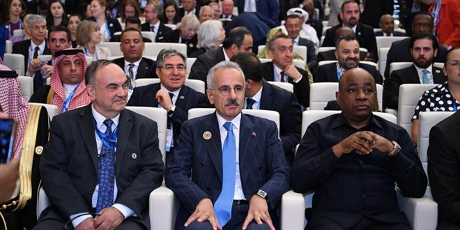 Bakan Uralo�lu: T�rkiye, Adil Ticaret ��in �al��maya Devam Edecek