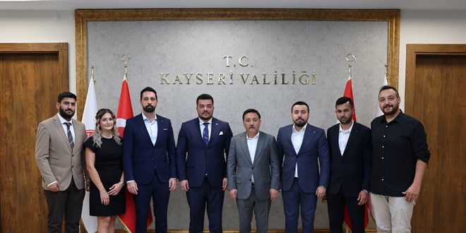 Vali ve Salk Mdrnden Kayseri ehir Hastanesinin Sorunlarna zm Sz