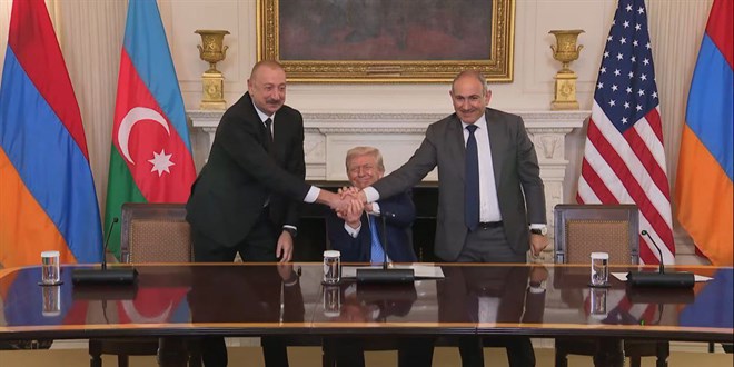 Azerbaycan ve Ermenistan arasnda bar iin imza