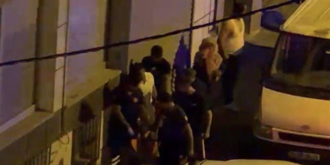 Evdeki tartışma, silahlı kavgaya dönüştü: 2 yaralı