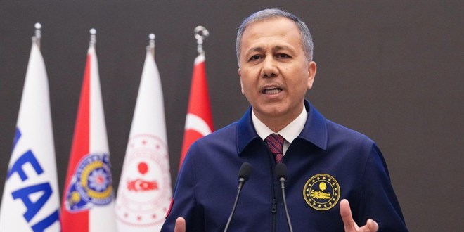 Ali Yerlikaya, deprem blgesinden son durumu paylat