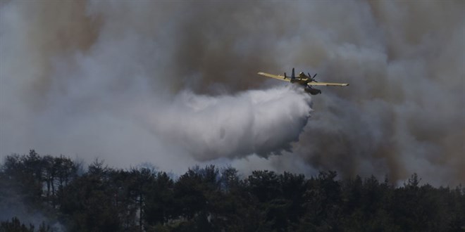 Yedi ilde orman yangn: anakkale Havaliman uu trafiine ald - Son Dakika Haber
