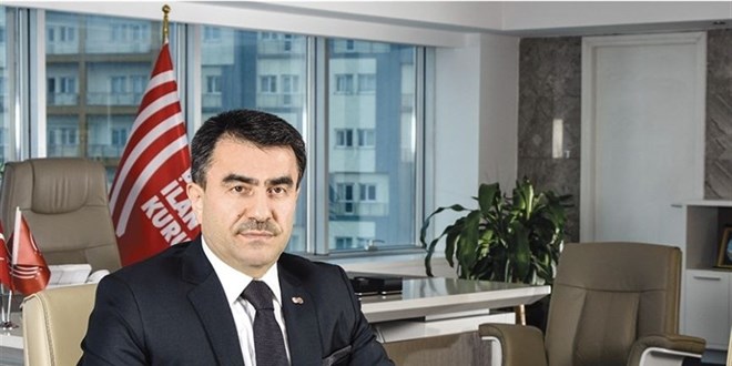 Eski BK Genel Mdr Karaca kazada hayatn kaybetti
