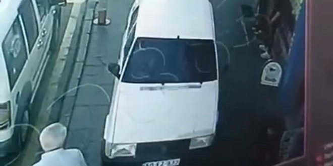 Yolu brakt, kaldrmdan ilerledi