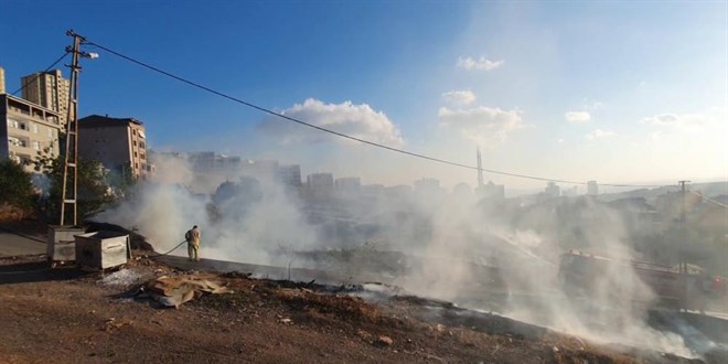 stanbul'da havai fiekle yangn karan pheli tutukland