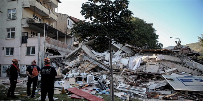 Balkesir'de 6,1 byklndeki depremin ardndan 1235 art sarsnt oldu