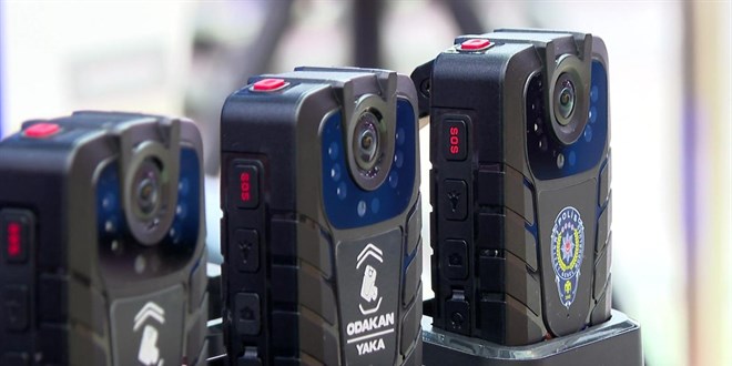 S�per Lig ve 1. Lig ma�lar�nda yaka kameras� uygulamas� hayata ge�irildi