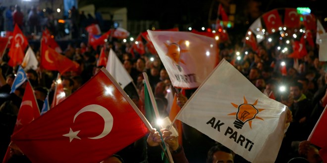 AK Parti 24'�nc� ya��n� kutluyor