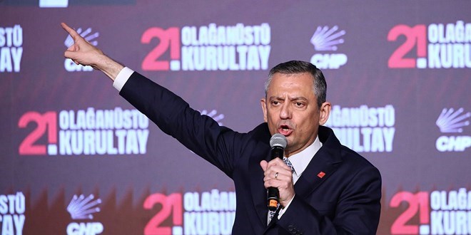 CHP'de kurultay s�reci resmen ba�lad�