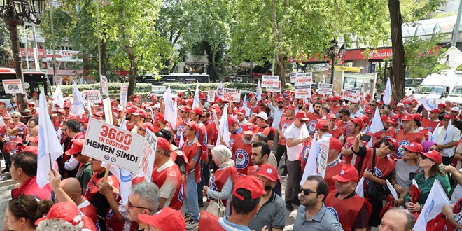 Eitim-Bir-Sen'den 'Yetersiz Teklife Hayr' Eylemi