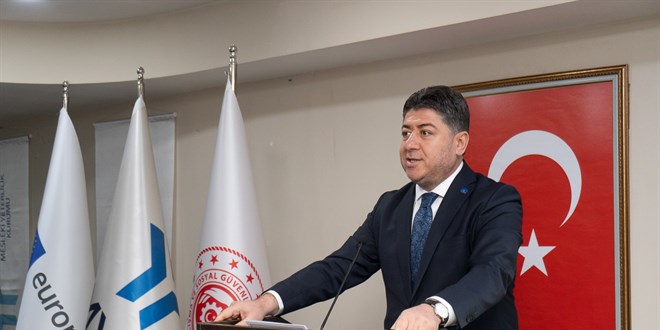 Mesleki Yeterlilik Kurumu Bakanlna Akn Tren seildi