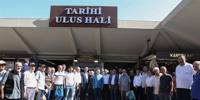 Fuat Oktay'dan Tarihi Ulus Hali'nde Esnaf Ziyareti