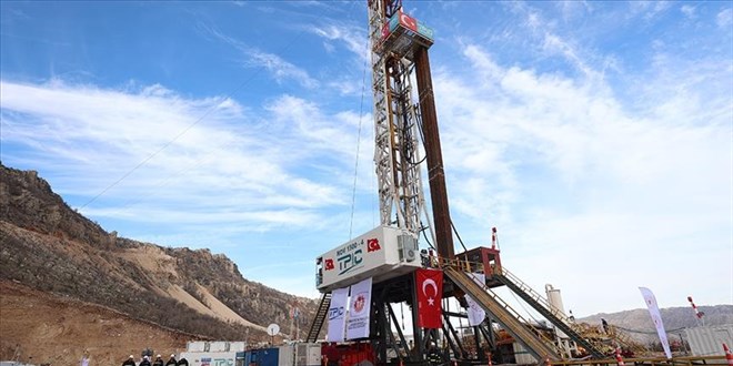 Temmuz'da toplam petrol �retimi 4 milyon varil